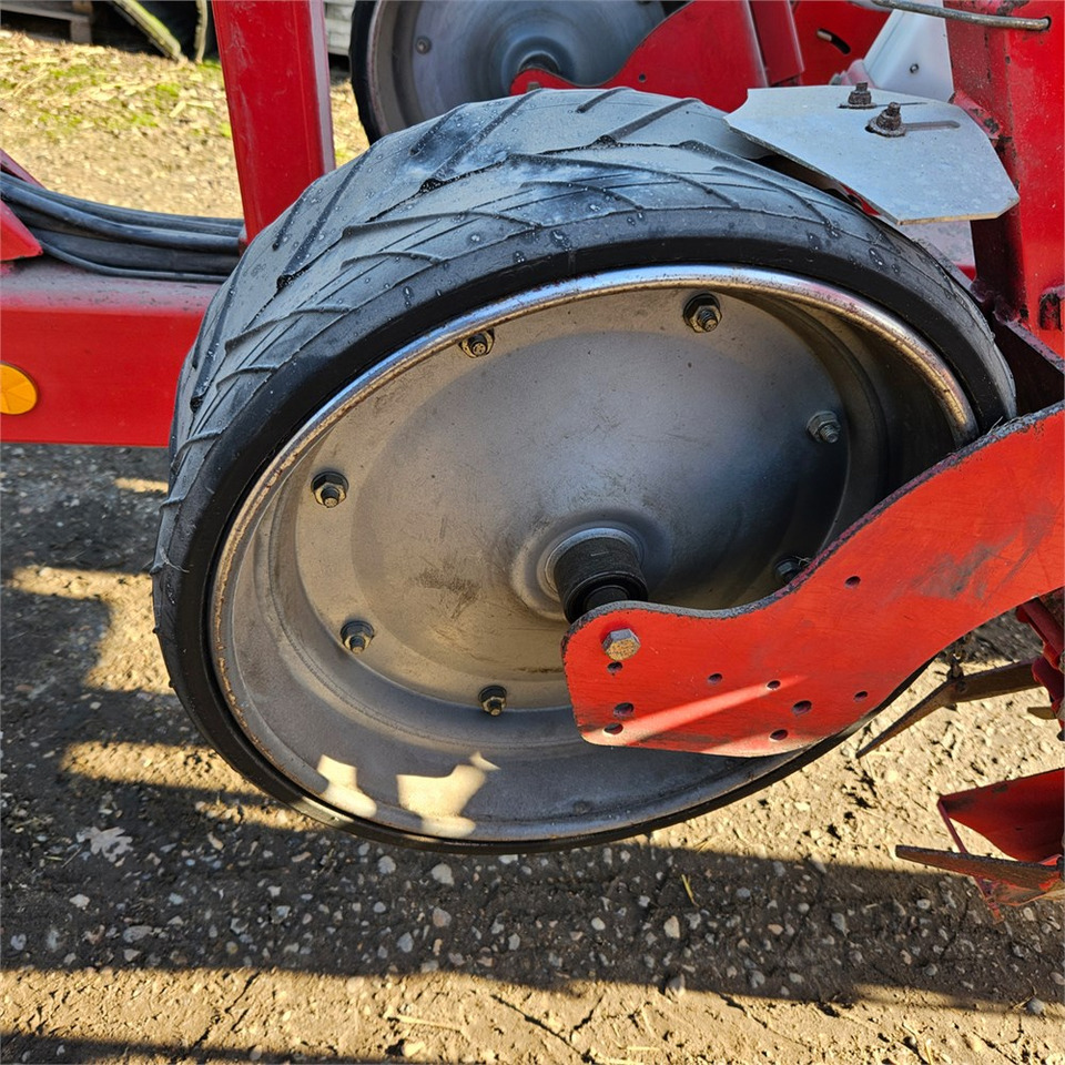 Peralatan menabur Kverneland Optima E-drive 8: gambar 20