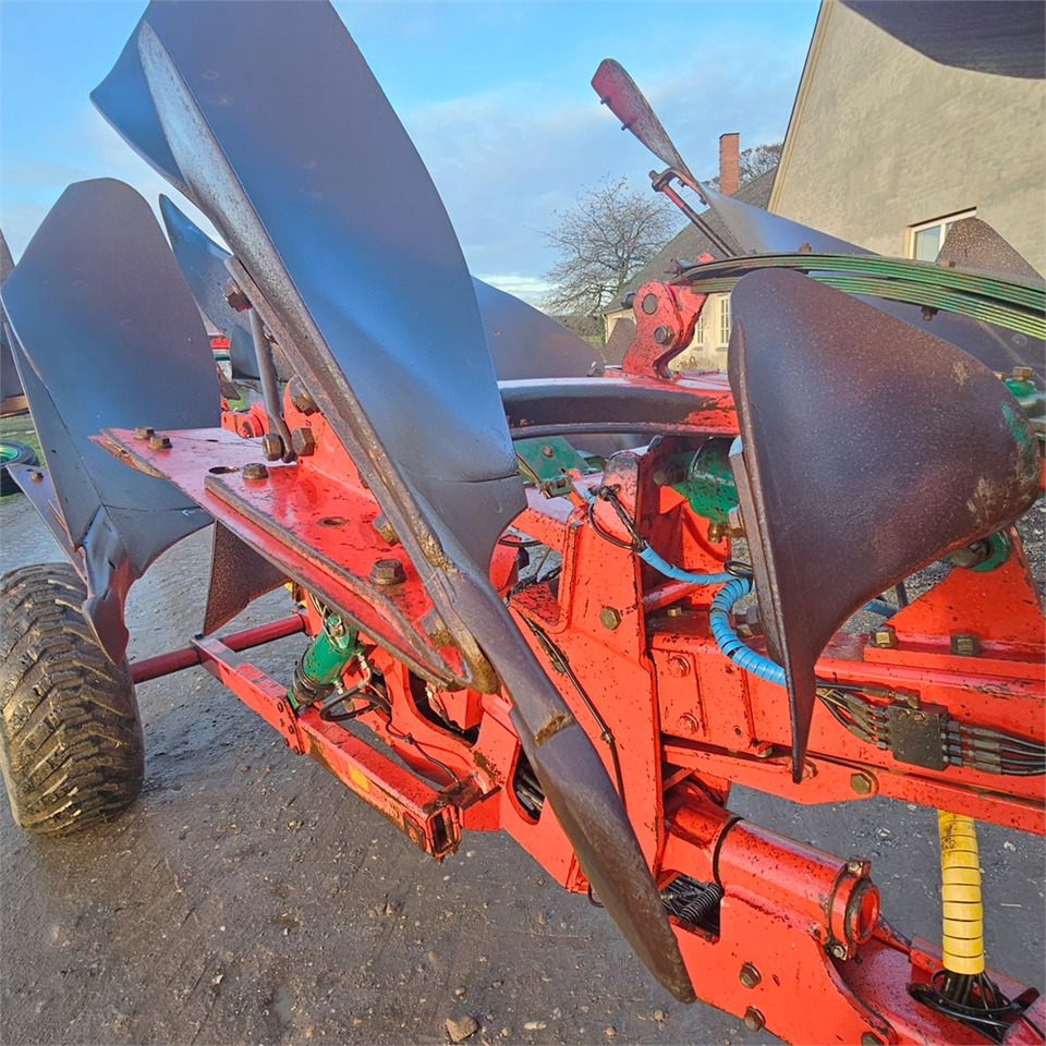 Kverneland PL 100-08 - Bajak: gambar 5 Kverneland PL 100-08 - Bajak: gambar 5