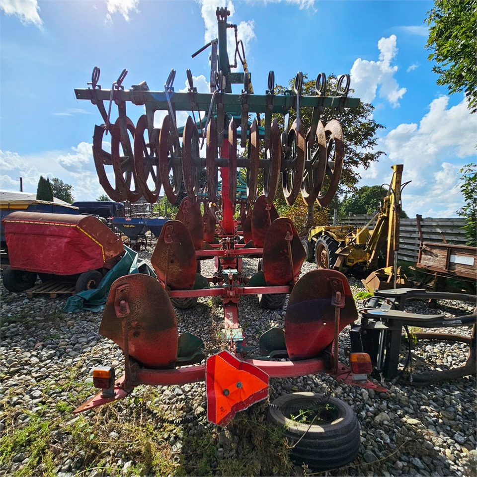 Kverneland PL 100 - Bajak: gambar 5 Kverneland PL 100 - Bajak: gambar 5