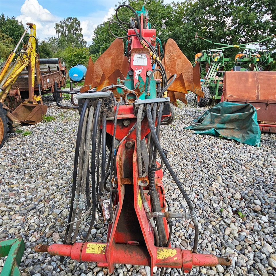 Kverneland PL 100 - Bajak: gambar 2 Kverneland PL 100 - Bajak: gambar 2