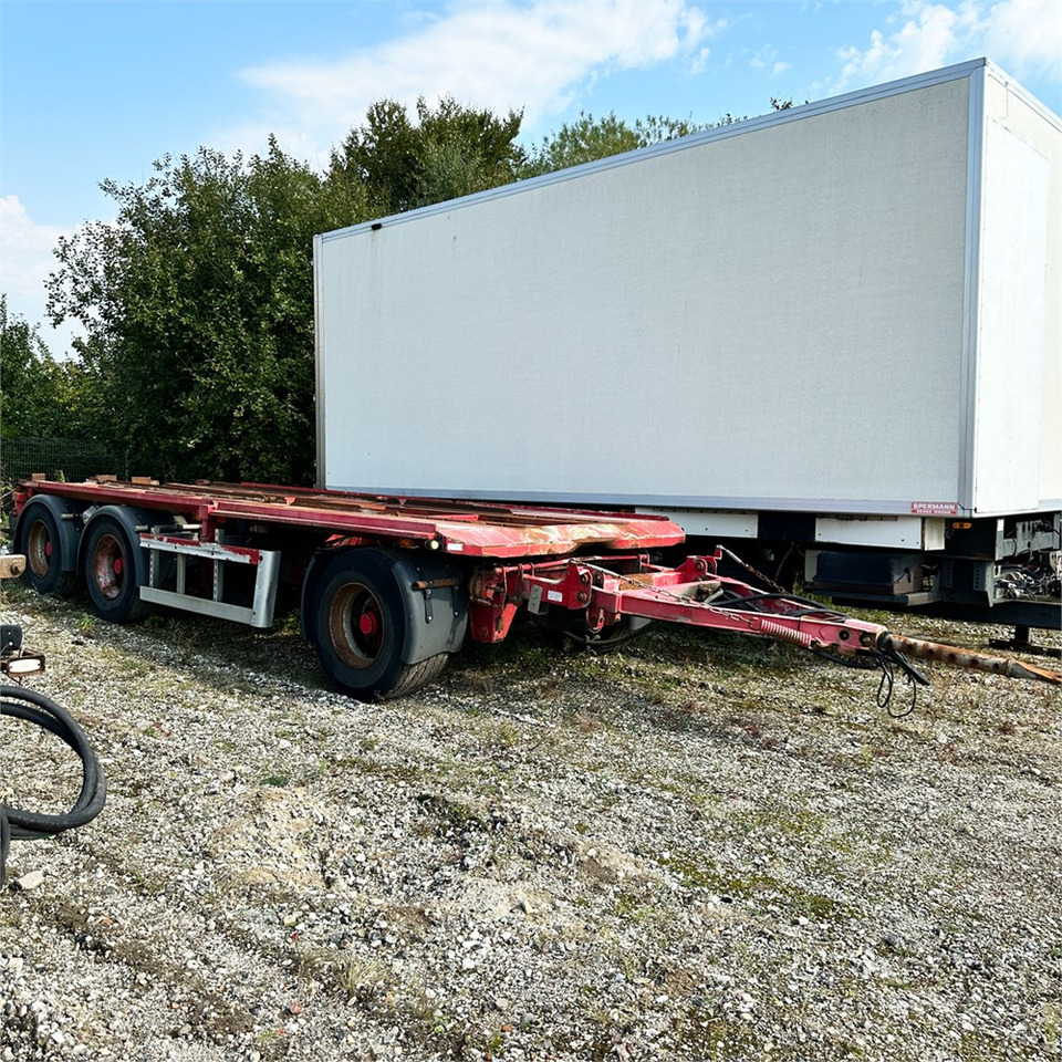 MTDK Transfer trailer - Trailer lewati: gambar 4 MTDK Transfer trailer - Trailer lewati: gambar 4