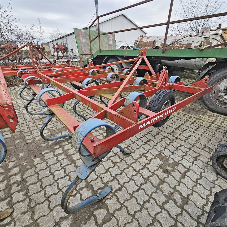 Marsk Stig Tds - Petani: gambar 1 Marsk Stig Tds - Petani: gambar 1