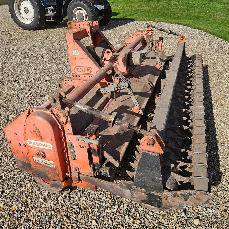Maschio CB300 - Rotavator: gambar 4 Maschio CB300 - Rotavator: gambar 4