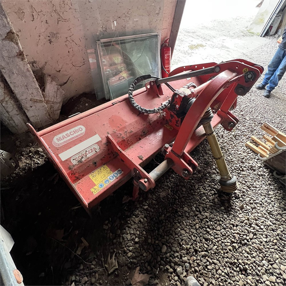 Maschio CR 190 - Peralatan untuk pembuatan jerami: gambar 4 Maschio CR 190 - Peralatan untuk pembuatan jerami: gambar 4