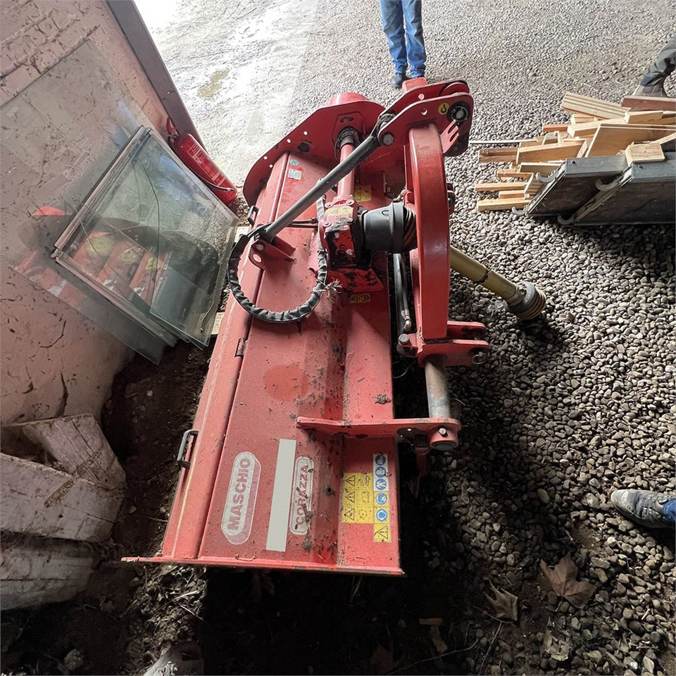 Maschio CR 190 - Peralatan untuk pembuatan jerami: gambar 5 Maschio CR 190 - Peralatan untuk pembuatan jerami: gambar 5