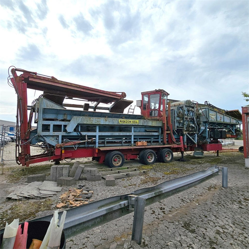 ABC Debarker - Mesin kehutanan: gambar 2 ABC Debarker - Mesin kehutanan: gambar 2