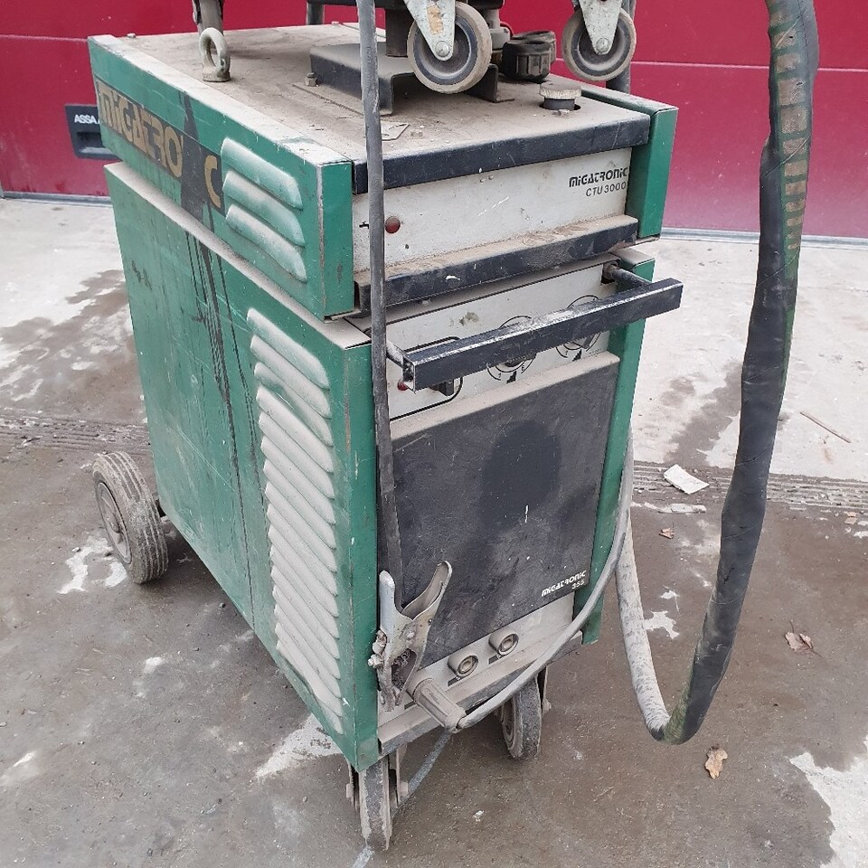 Migatronic CTU 3000 - Peralatan las: gambar 2 Migatronic CTU 3000 - Peralatan las: gambar 2