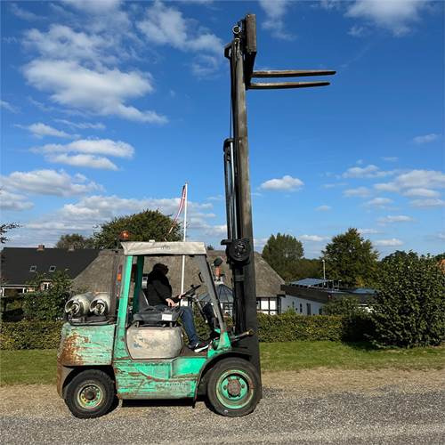Mitsubishi FG30T - Forklift: gambar 1 Mitsubishi FG30T - Forklift: gambar 1