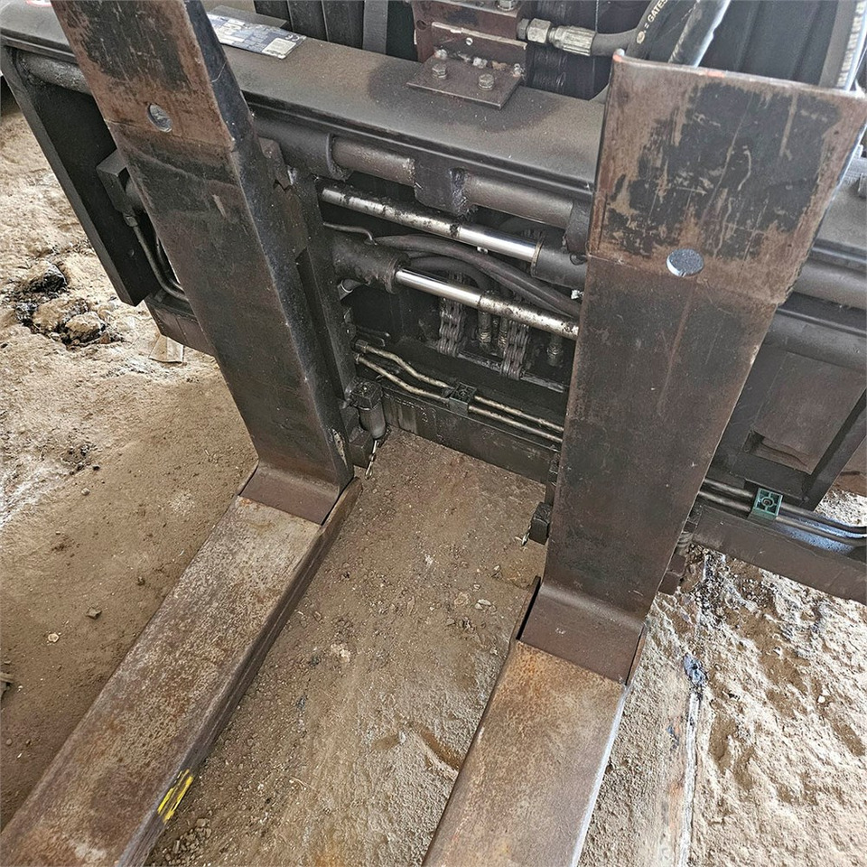 Forklift Mitsubishi FG35N: gambar 19