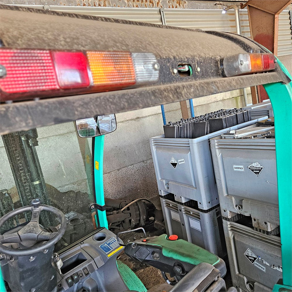 Forklift Mitsubishi FG35N: gambar 30