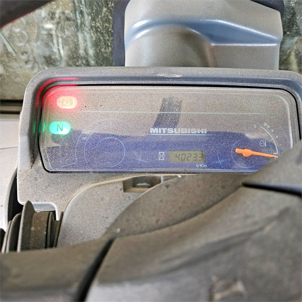 Forklift Mitsubishi FG35N: gambar 12