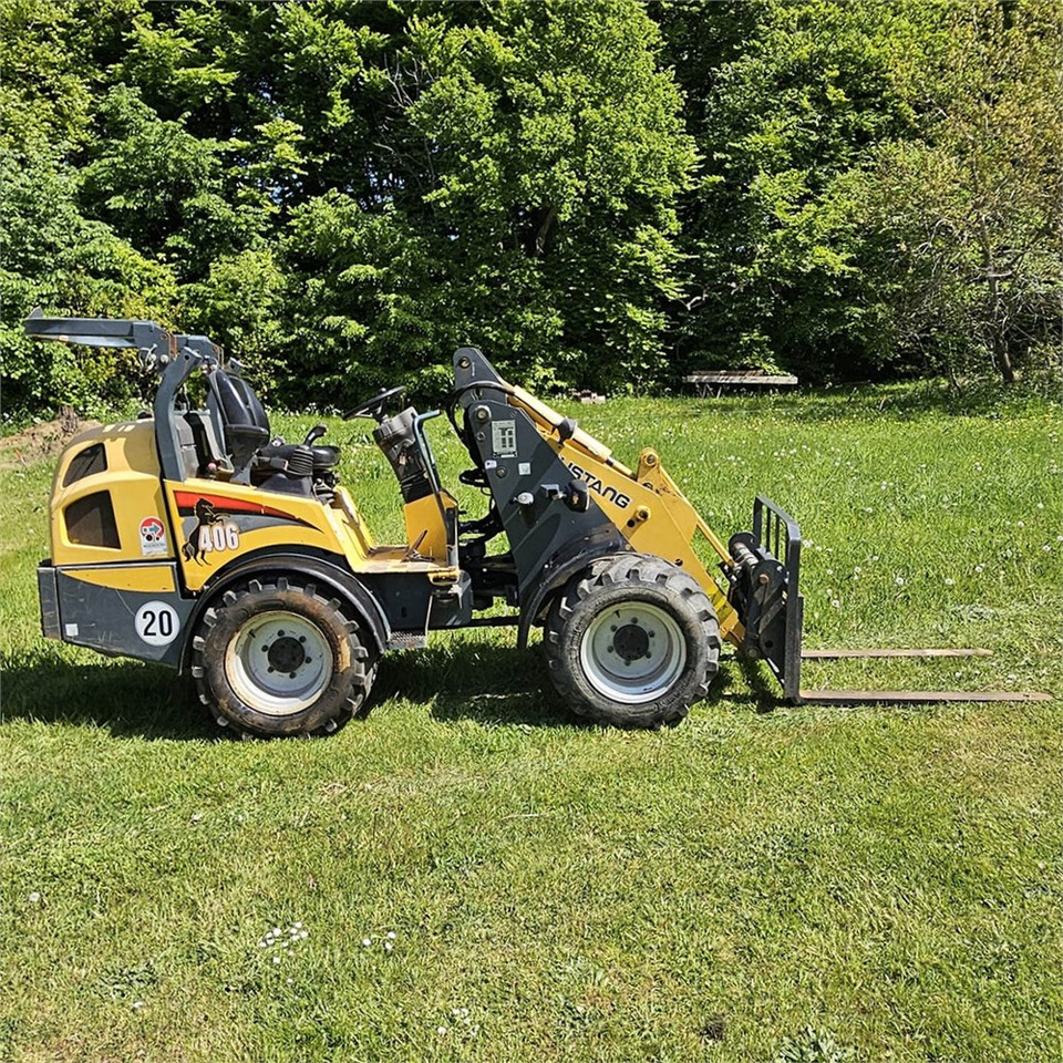 Skid steer Mustang AL406: gambar 6
