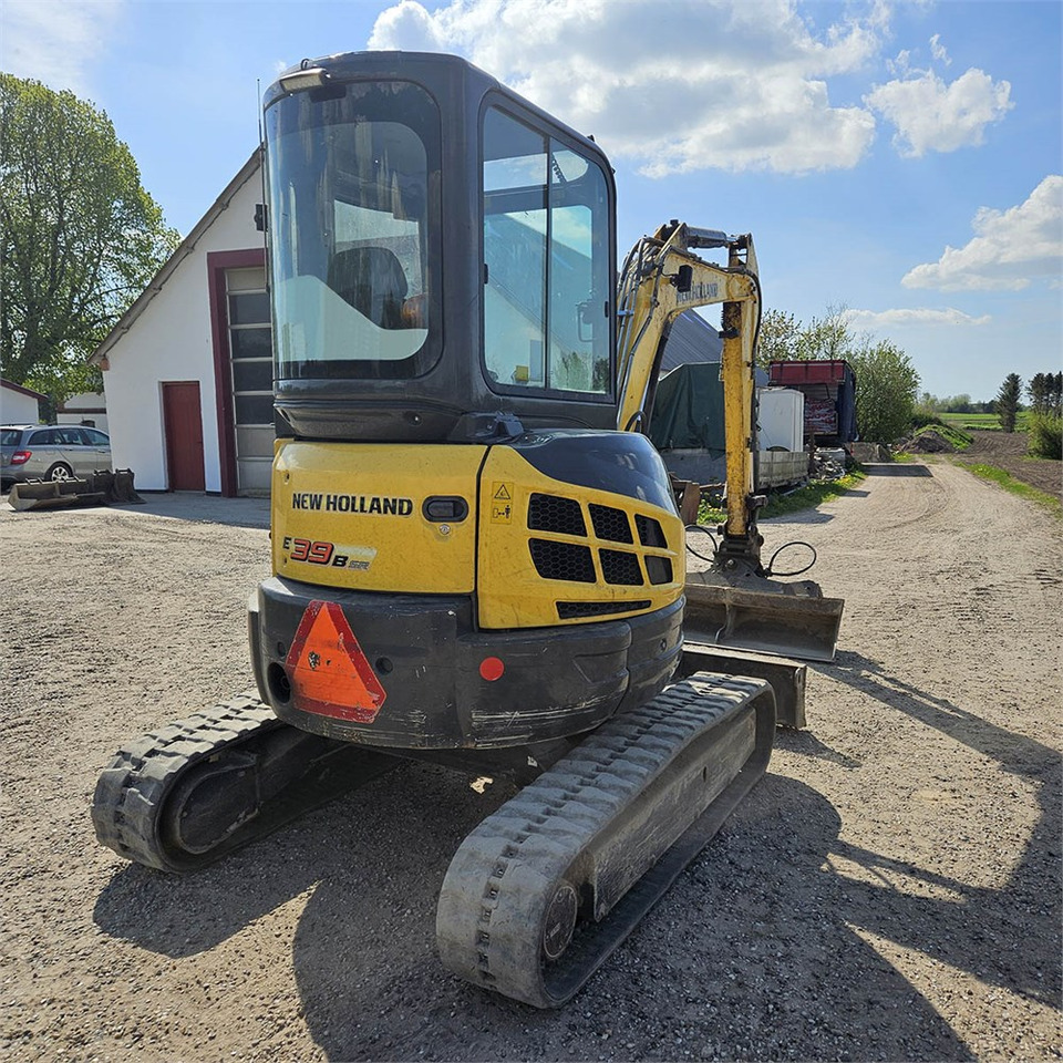 New Holland E39 B - Ekskavator mini: gambar 5 New Holland E39 B - Ekskavator mini: gambar 5