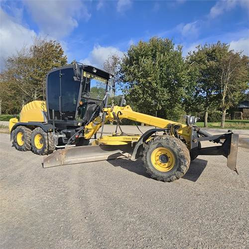 New Holland F 106.7A - Grader: gambar 1 New Holland F 106.7A - Grader: gambar 1