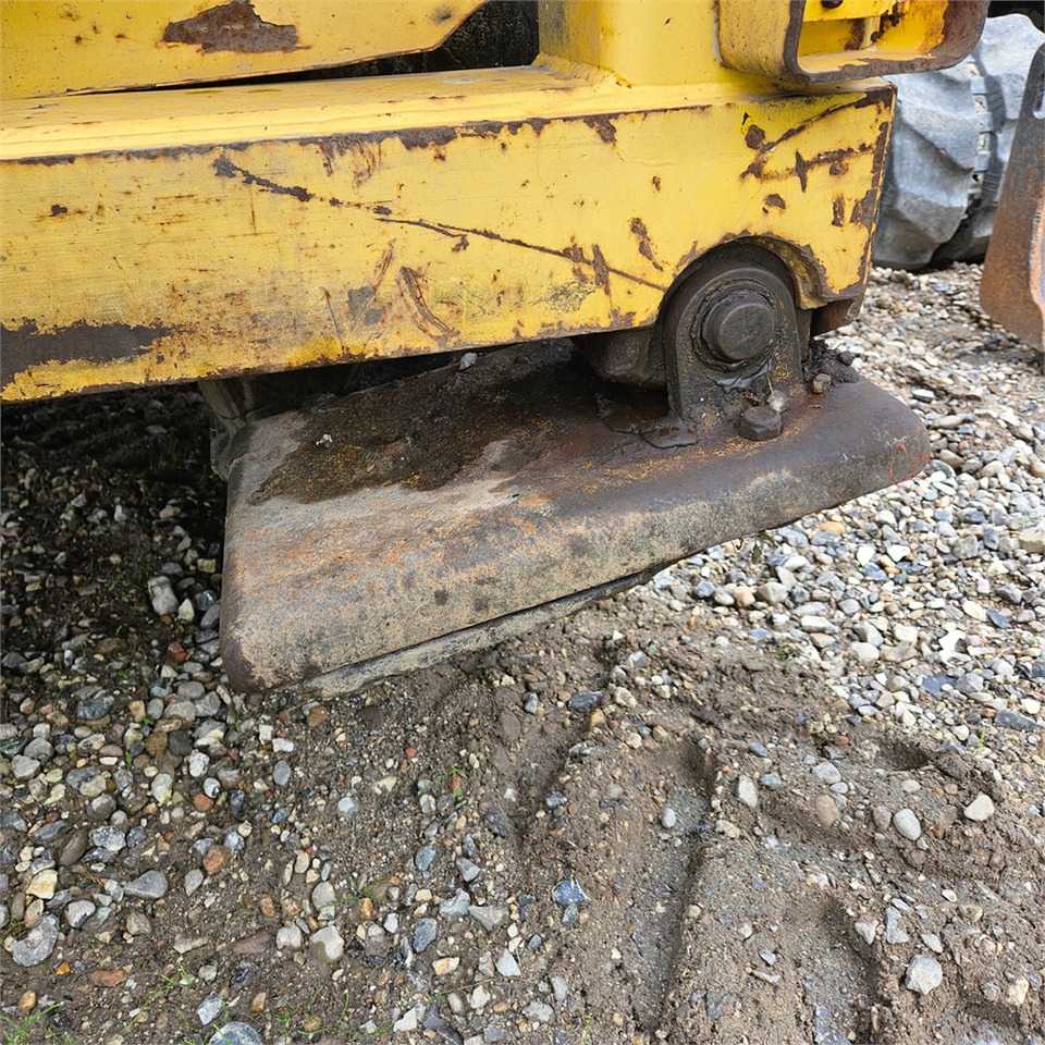 Backhoe loader New Holland LB115-4PS: gambar 50