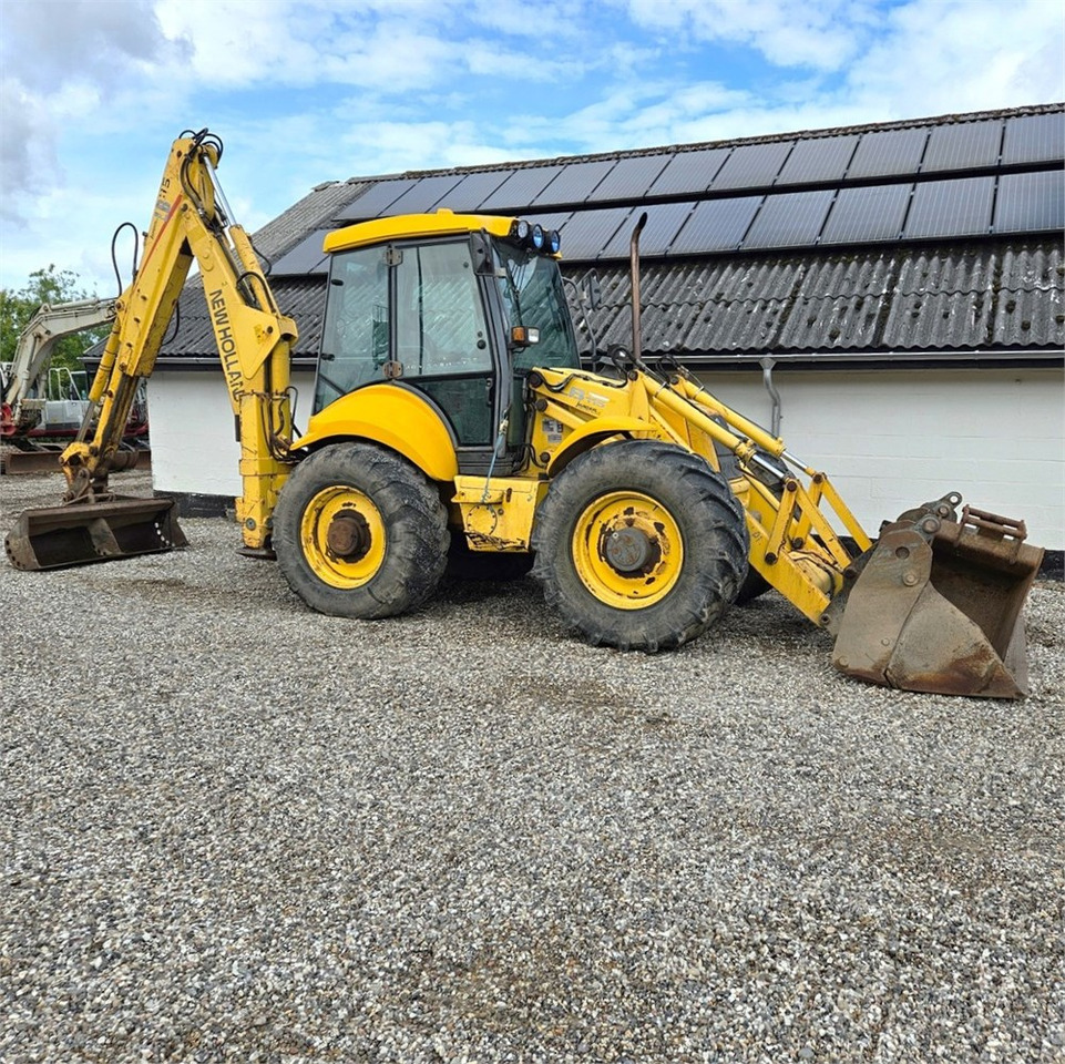 New Holland LB115-4PS - Backhoe loader: gambar 1 New Holland LB115-4PS - Backhoe loader: gambar 1