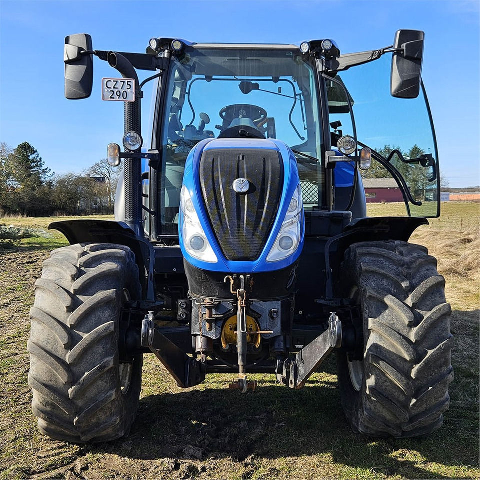 New Holland T5.120 DC - Traktor: gambar 3 New Holland T5.120 DC - Traktor: gambar 3
