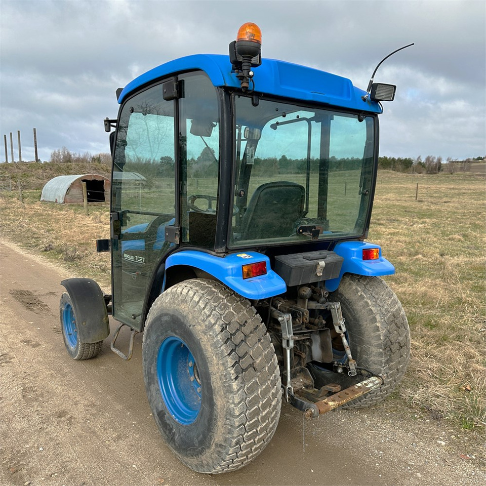 New Holland TC27D - Traktor kota: gambar 4 New Holland TC27D - Traktor kota: gambar 4