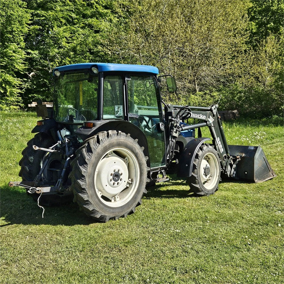 New Holland TN55D - Traktor: gambar 3 New Holland TN55D - Traktor: gambar 3