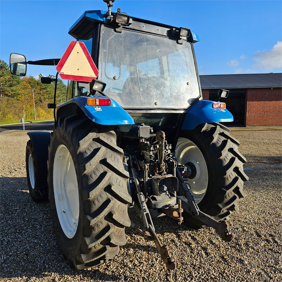 New Holland TS 100 - Traktor: gambar 5 New Holland TS 100 - Traktor: gambar 5