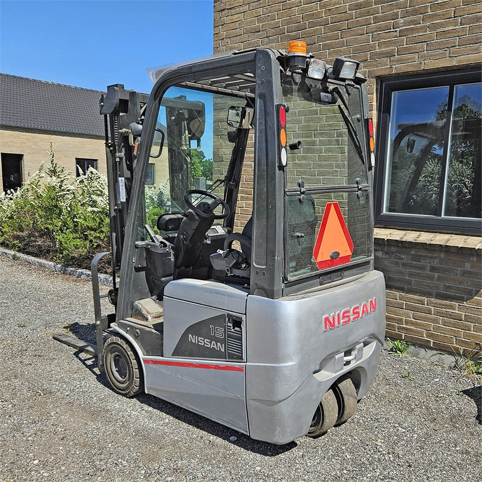 Nissan 1N1L150 - Forklift: gambar 4 Nissan 1N1L150 - Forklift: gambar 4