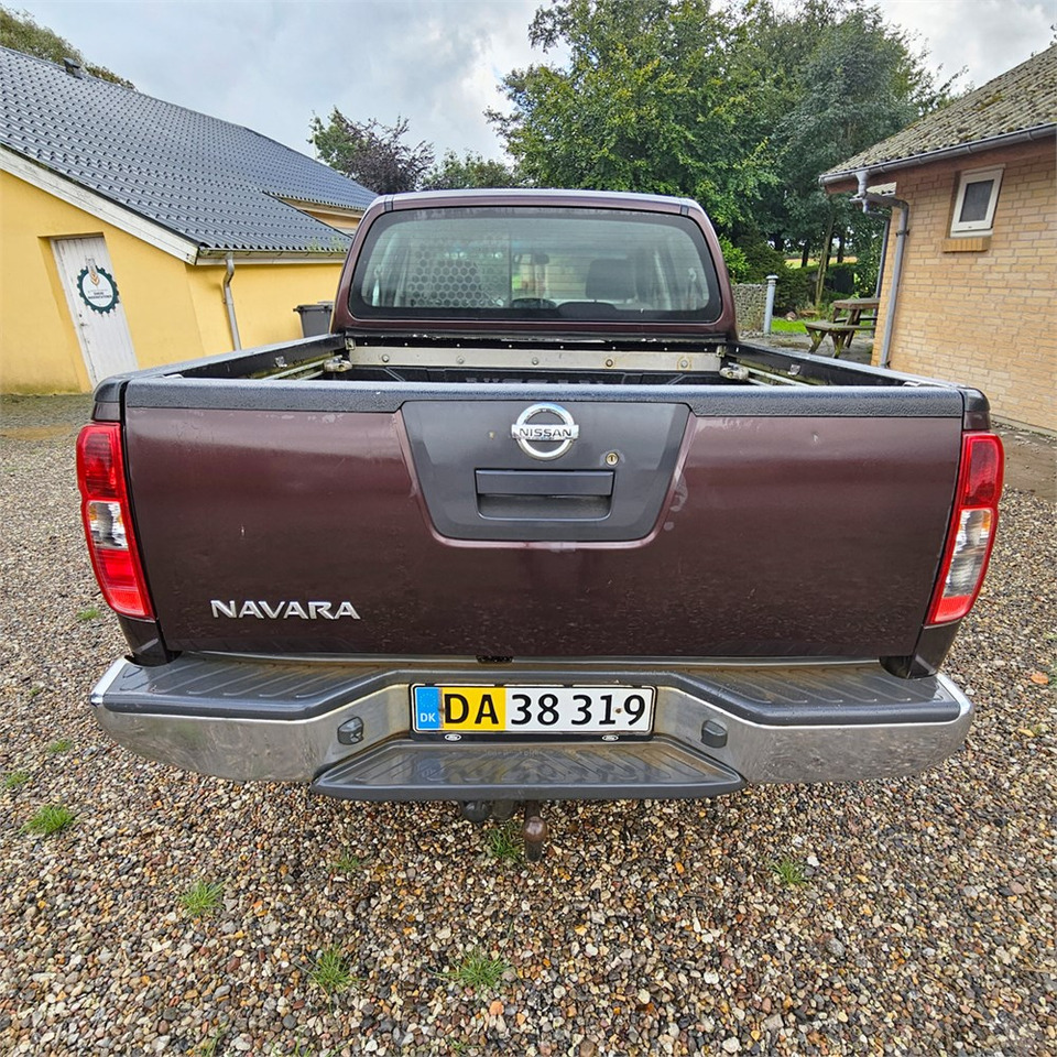 Nissan Navara 2,5 Dci Dc 4wd - Truk pikap: gambar 4 Nissan Navara 2,5 Dci Dc 4wd - Truk pikap: gambar 4