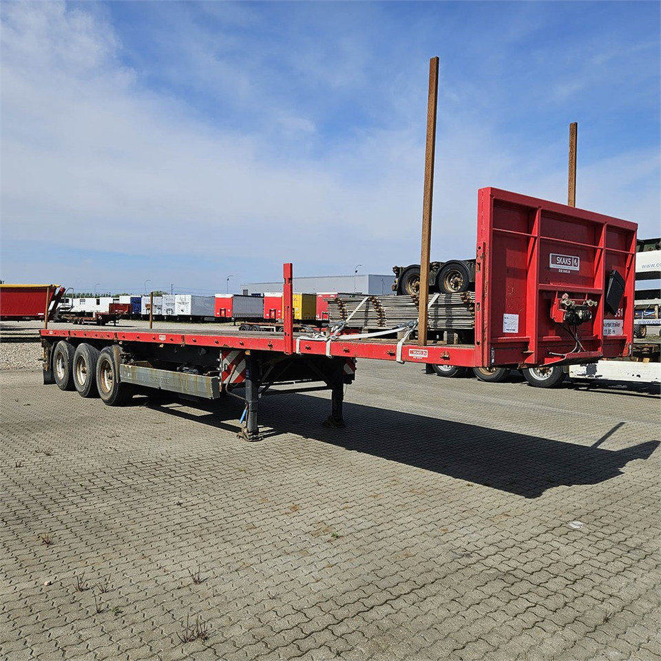 Pacton Flatbed - Semi-trailer flatbed: gambar 2 Pacton Flatbed - Semi-trailer flatbed: gambar 2