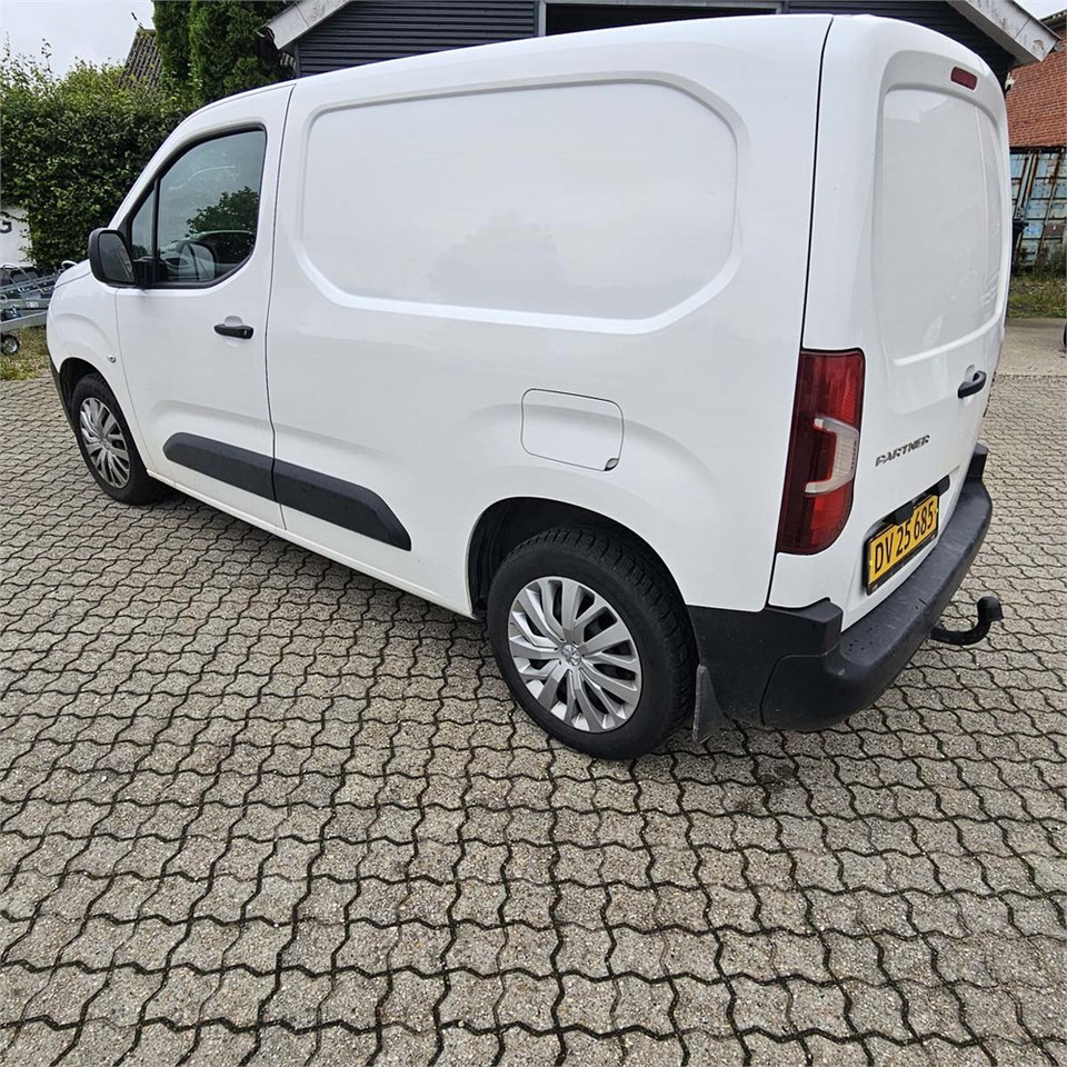 Peugeot Partner 1,5 Blue HDI 100 L1 - Van kecil: gambar 3 Peugeot Partner 1,5 Blue HDI 100 L1 - Van kecil: gambar 3