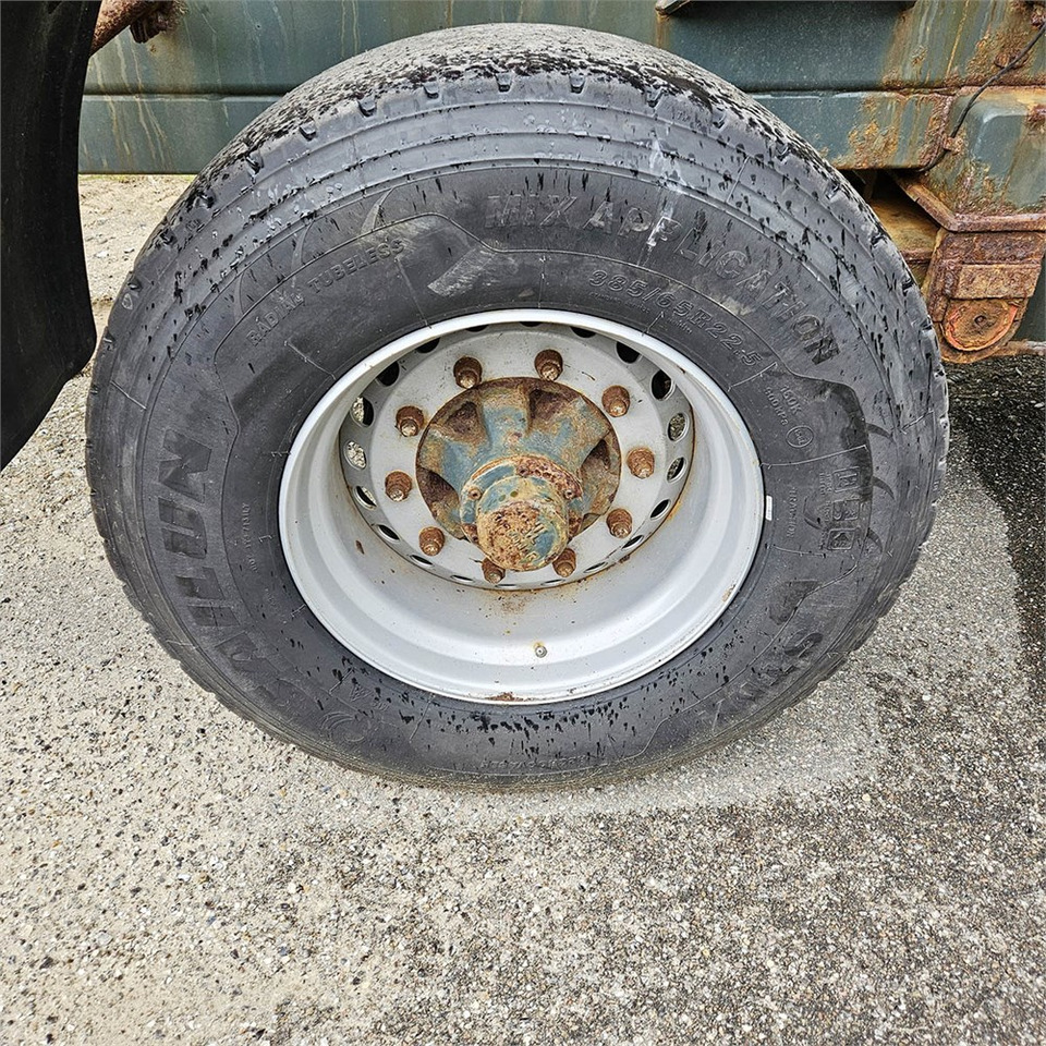 Trailer lewati Pronar T-285: gambar 32