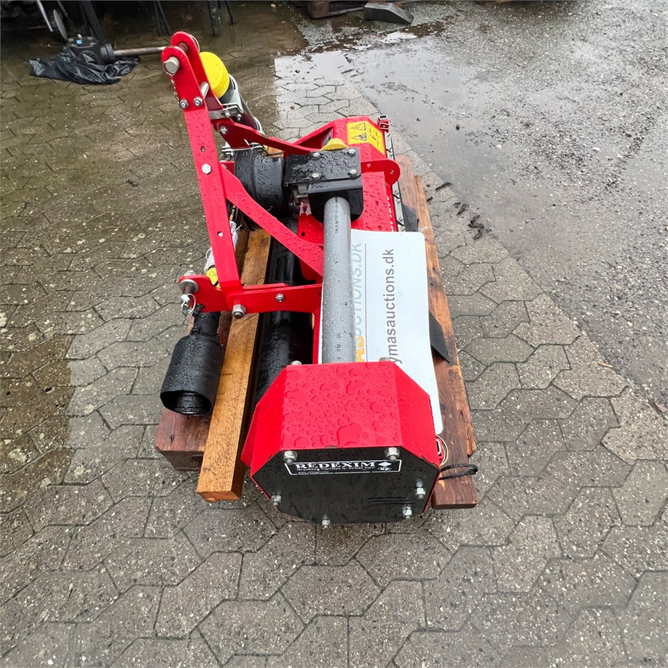 Redexim VC1200 - Mesin pemotong rumput: gambar 3 Redexim VC1200 - Mesin pemotong rumput: gambar 3