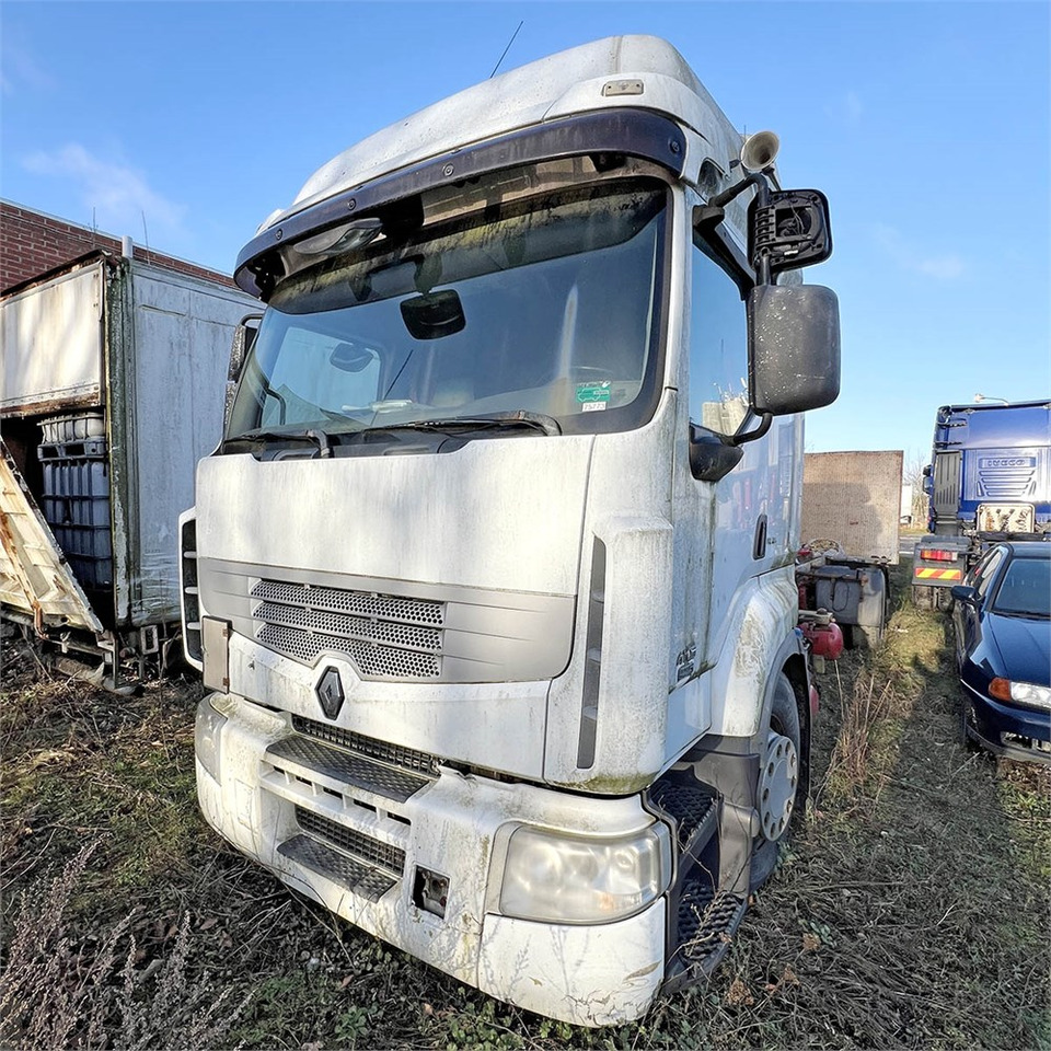 Renault 410 DXI Premimium - Truk sasis: gambar 4 Renault 410 DXI Premimium - Truk sasis: gambar 4