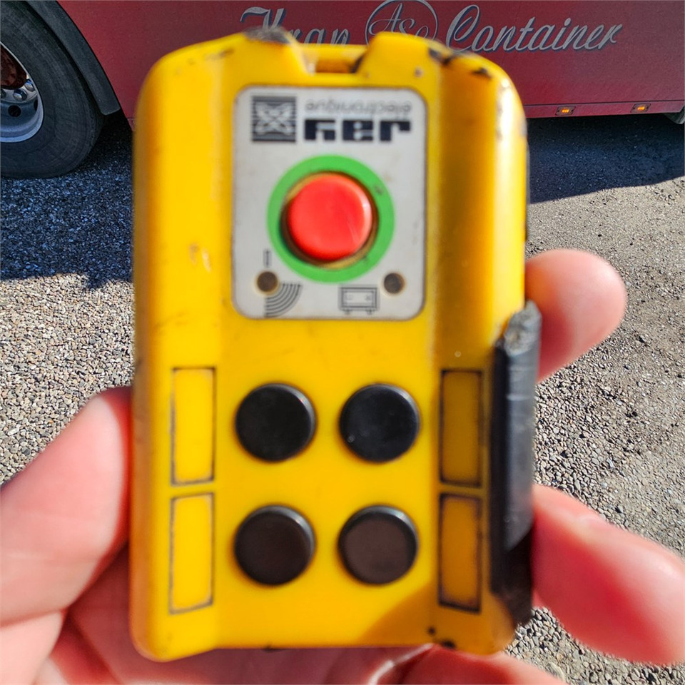 Sawo 600 - Jatuh kepala: gambar 5 Sawo 600 - Jatuh kepala: gambar 5