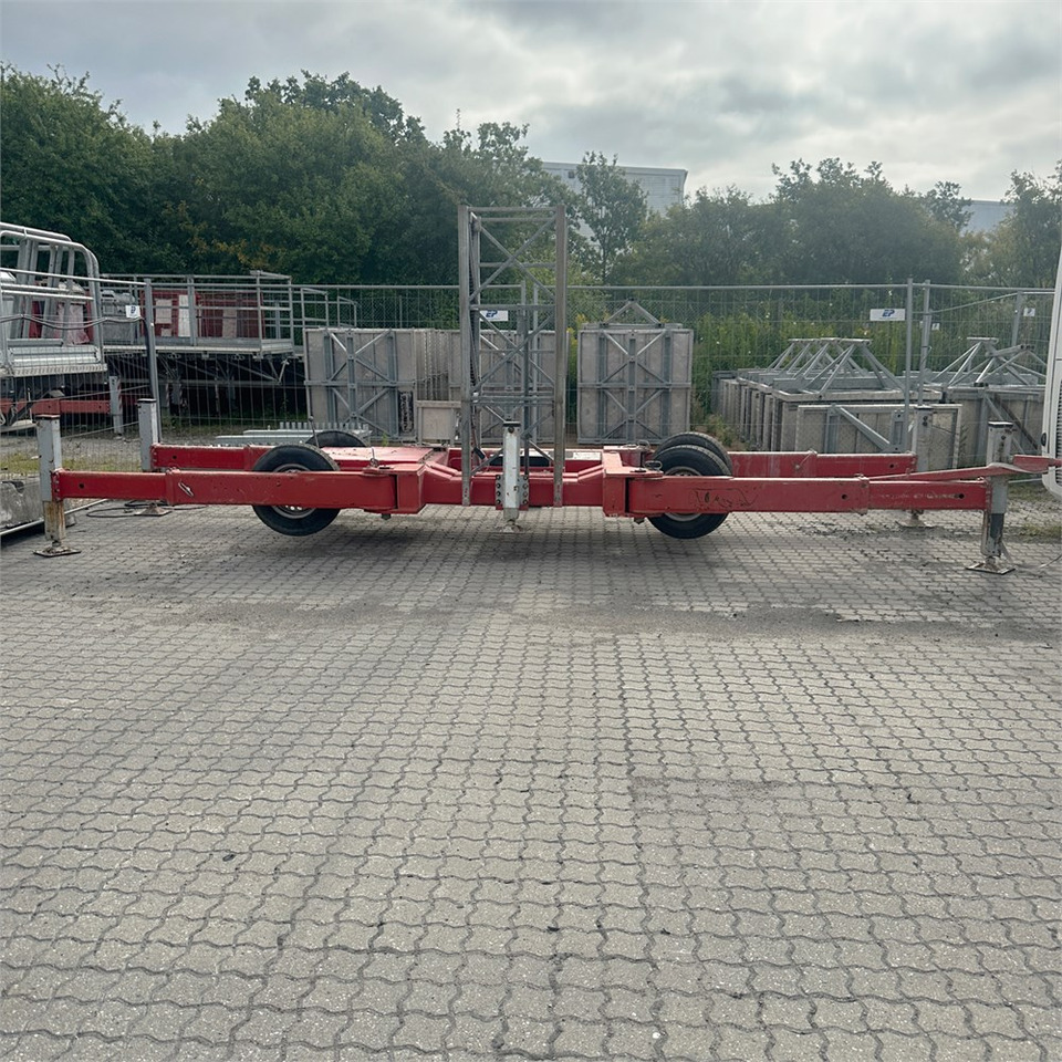 Platform pengangkat Scanclimber Chassis: gambar 8