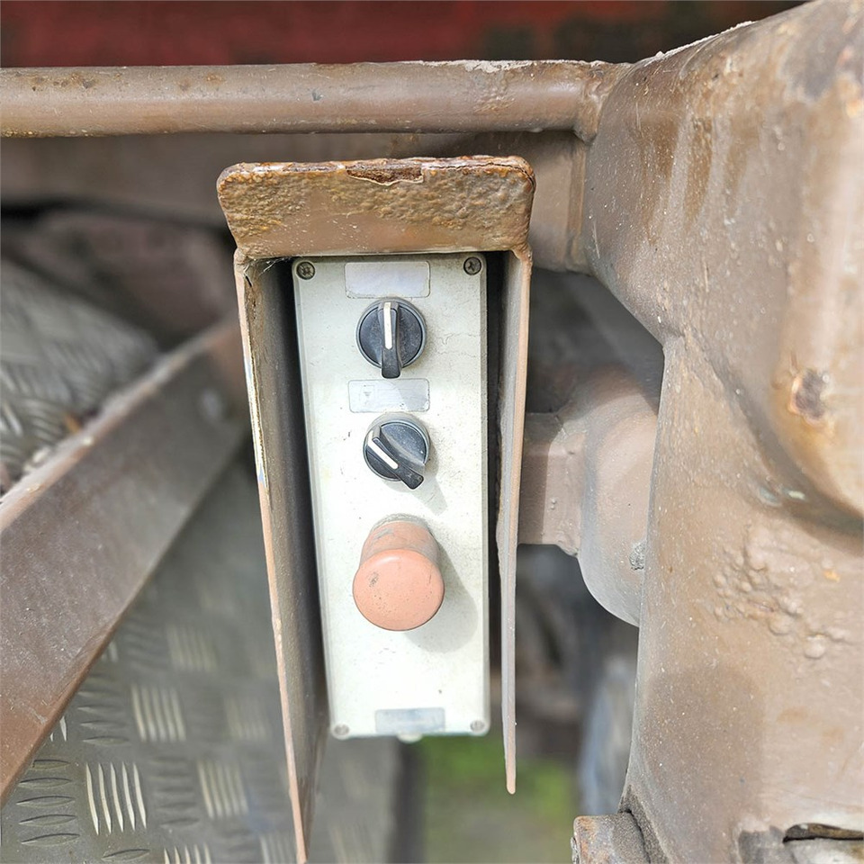 Truk pembawa sistem kabel Scania G480: gambar 25