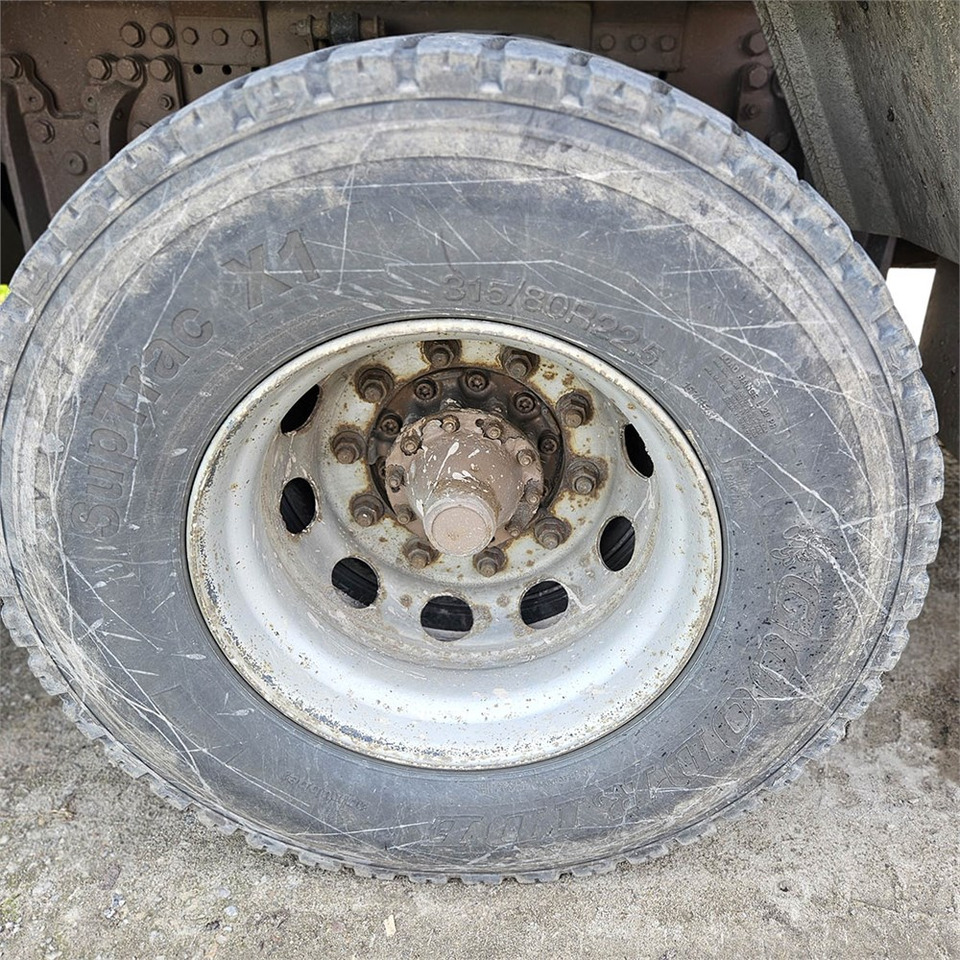 Truk pembawa sistem kabel Scania G480: gambar 48