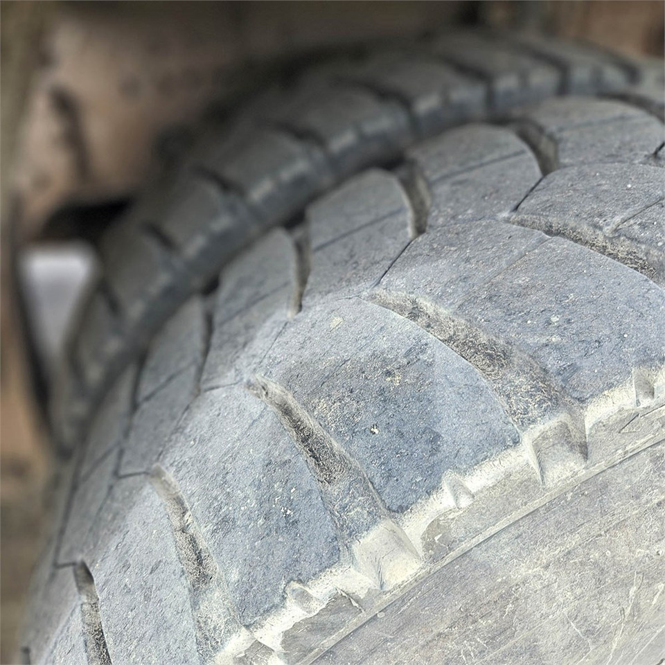 Truk pembawa sistem kabel Scania G480: gambar 43