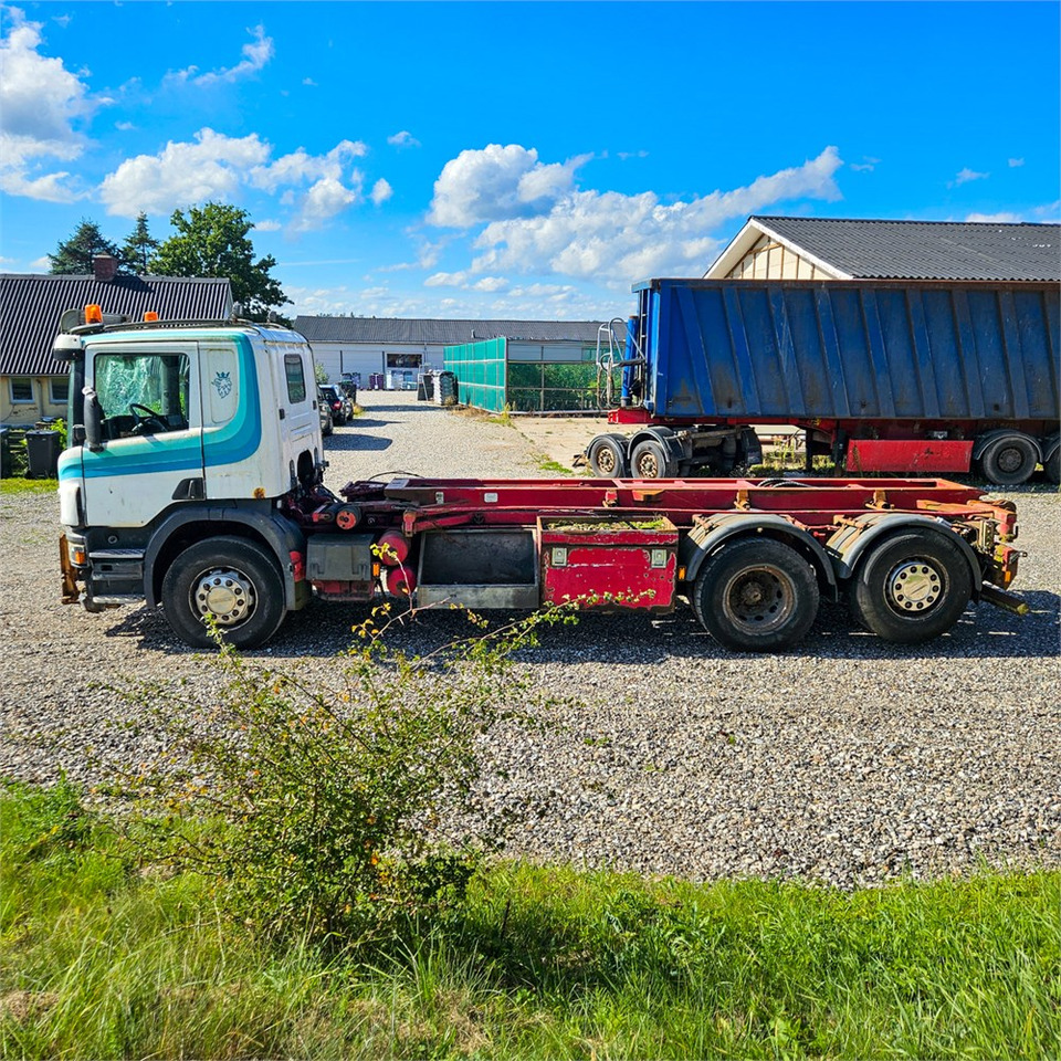 Scania P310 - Truk pembawa sistem kabel: gambar 2 Scania P310 - Truk pembawa sistem kabel: gambar 2