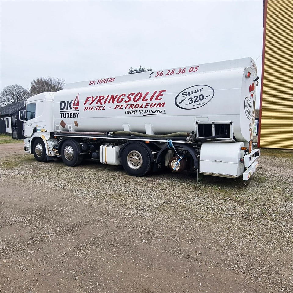 Scania P94 - Truk tangki: gambar 3 Scania P94 - Truk tangki: gambar 3