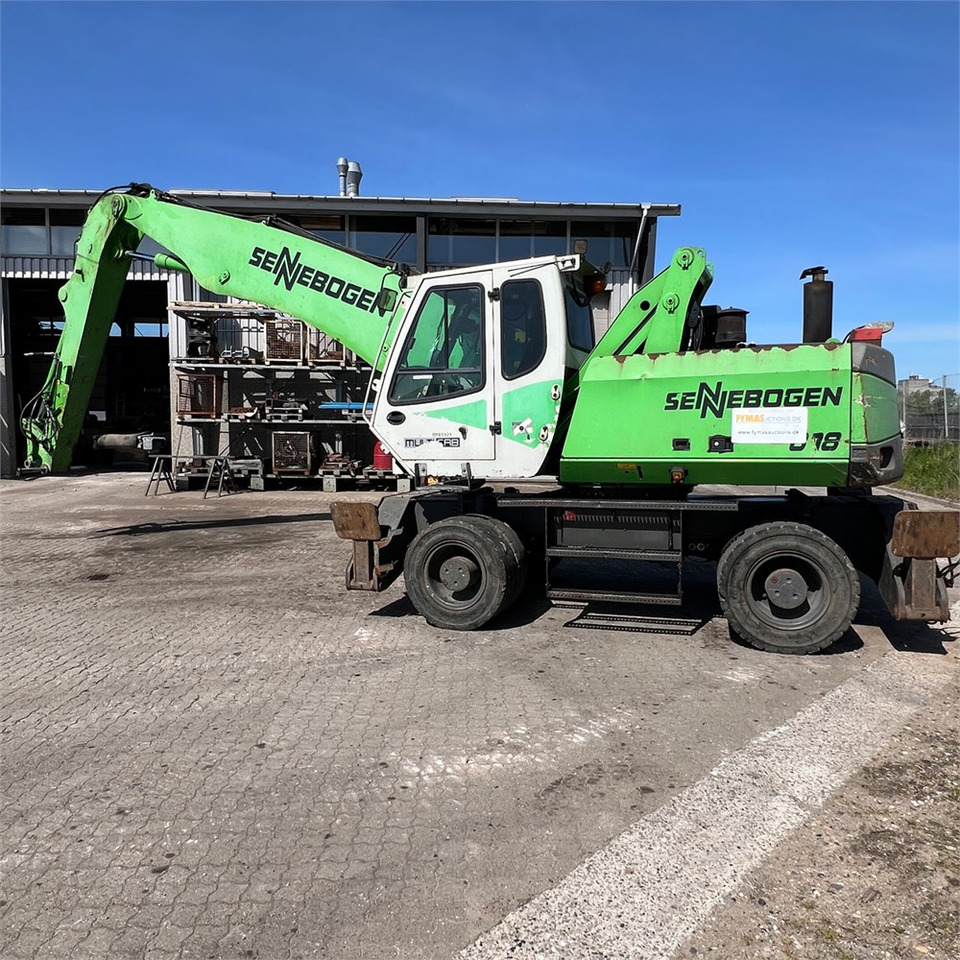 Sennebogen 818 M - Mesin pengisi: gambar 2 Sennebogen 818 M - Mesin pengisi: gambar 2
