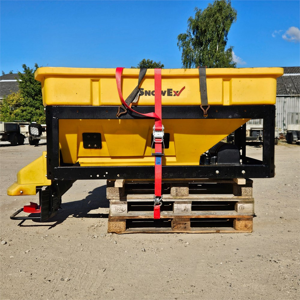 SnowEX V-Maxx 8500 - Penyebar pasir/ Garam: gambar 1 SnowEX V-Maxx 8500 - Penyebar pasir/ Garam: gambar 1