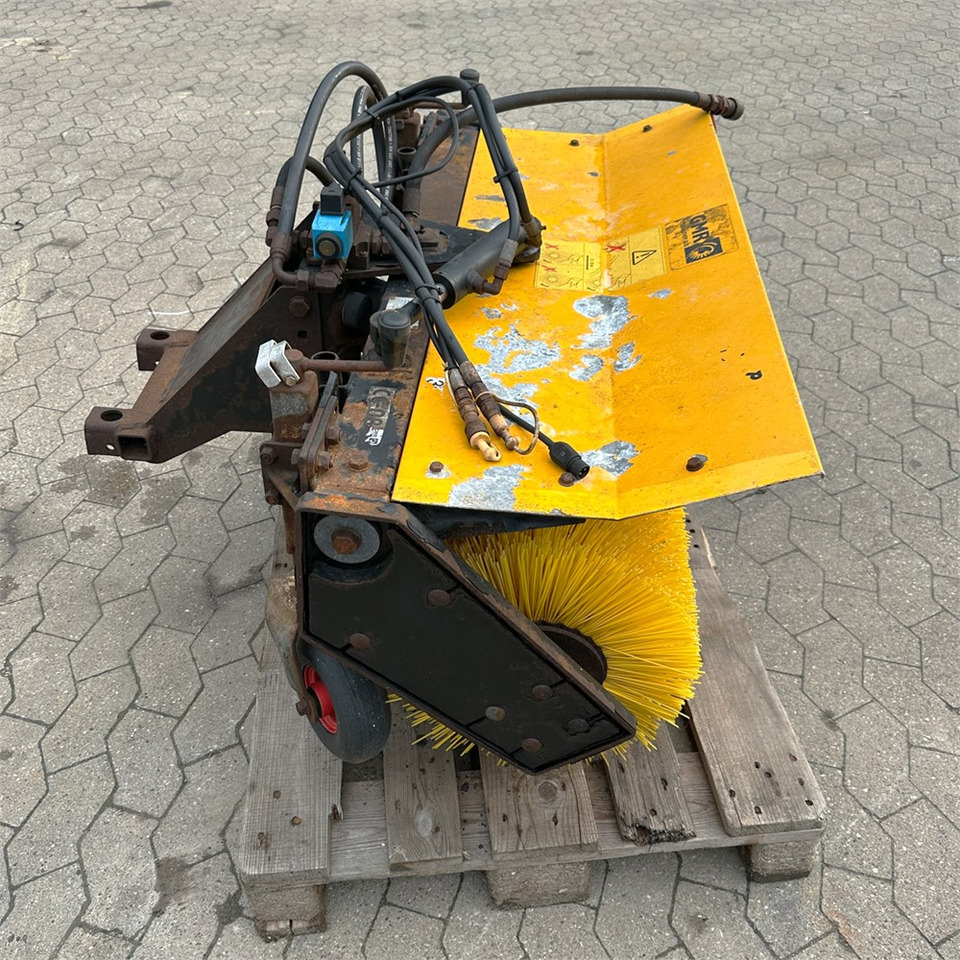 Stenballe HF 1300 LF - Sapu: gambar 2 Stenballe HF 1300 LF - Sapu: gambar 2