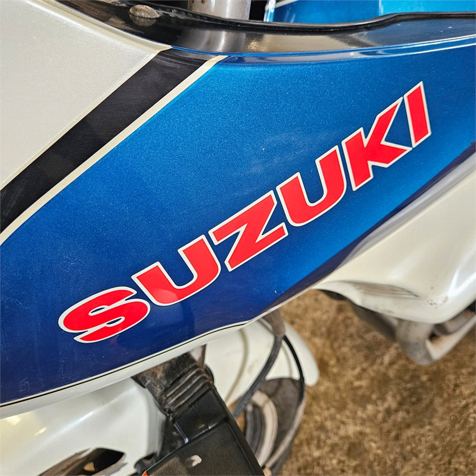 Sepeda motor Suzuki GSX 1100 ES: gambar 17
