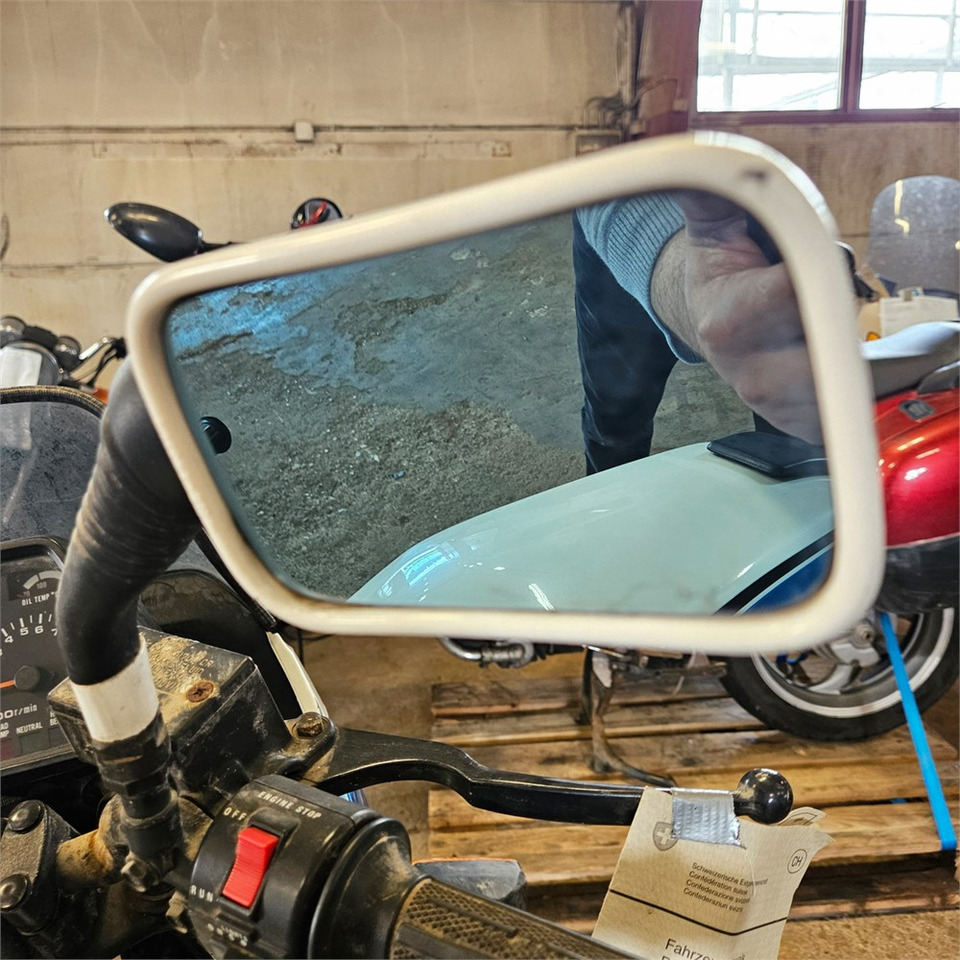 Sepeda motor Suzuki GSX 1100 ES: gambar 16