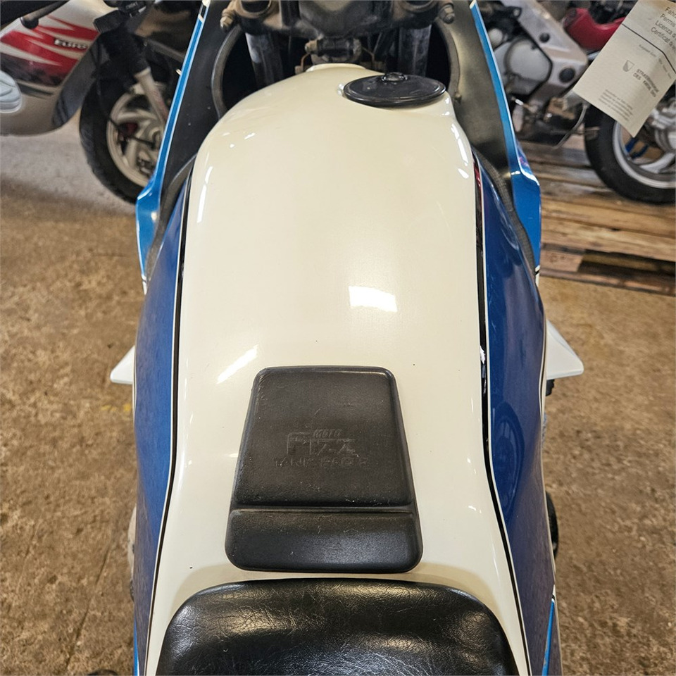 Sepeda motor Suzuki GSX 1100 ES: gambar 11