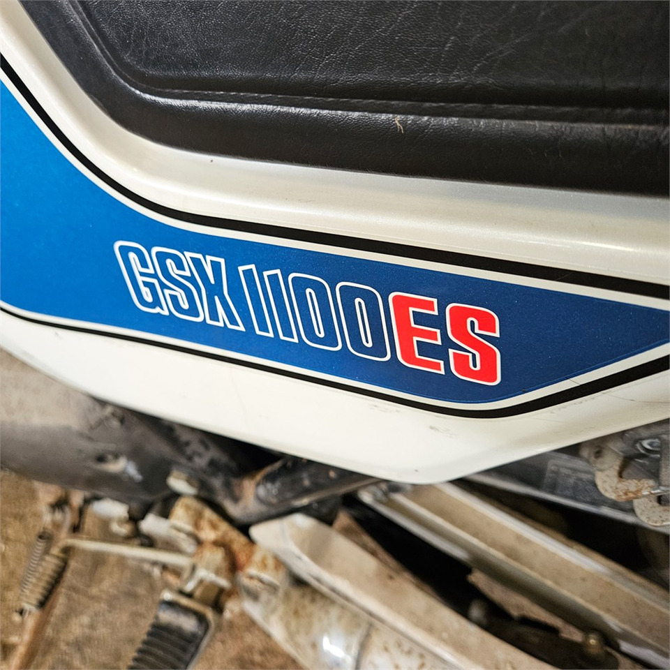 Sepeda motor Suzuki GSX 1100 ES: gambar 18