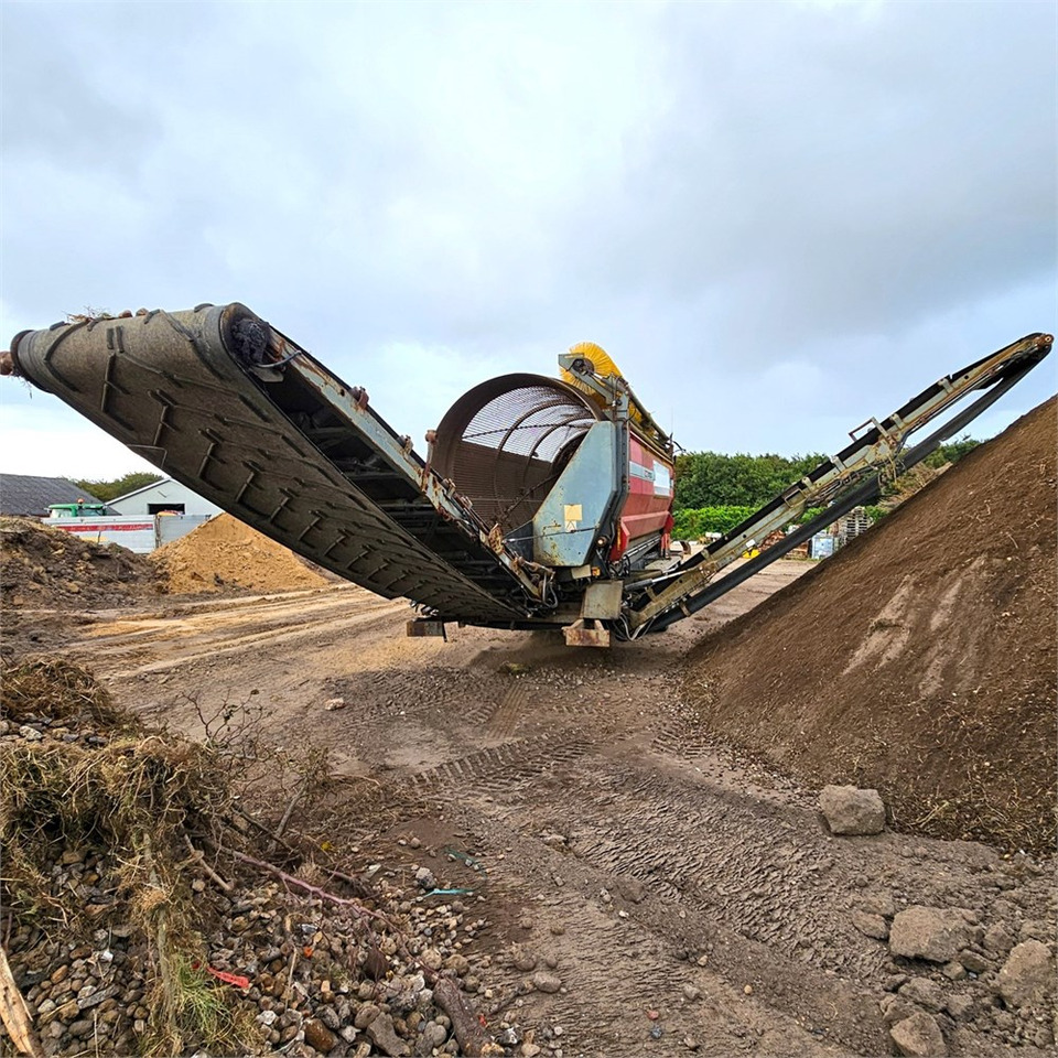 TIM Envipro TS 7020 - Screener: gambar 5 TIM Envipro TS 7020 - Screener: gambar 5