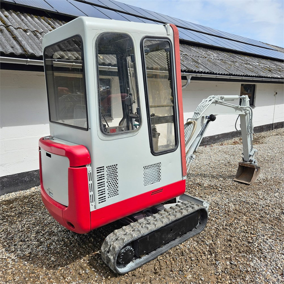 Takeuchi TB015 - Ekskavator mini: gambar 3 Takeuchi TB015 - Ekskavator mini: gambar 3