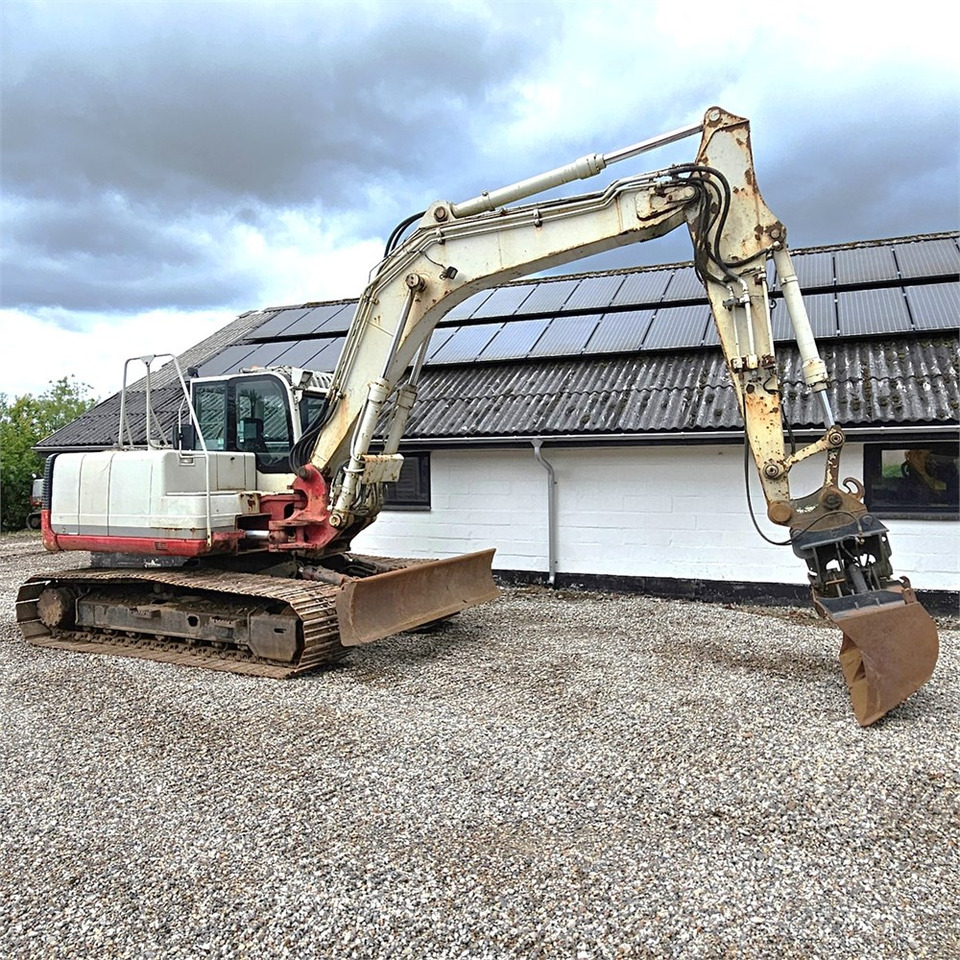 Takeuchi TB1140 - Ekskavator perayap: gambar 1 Takeuchi TB1140 - Ekskavator perayap: gambar 1