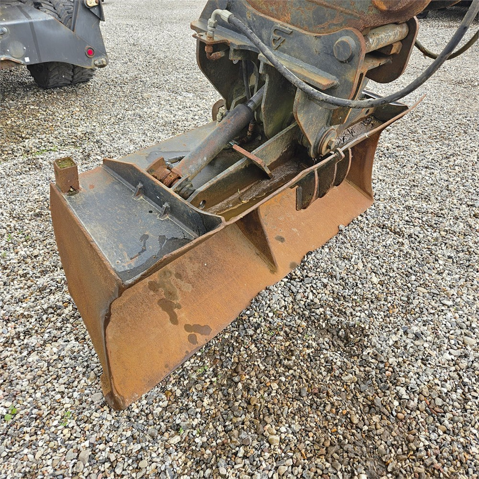 Ekskavator perayap Takeuchi TB1140: gambar 33