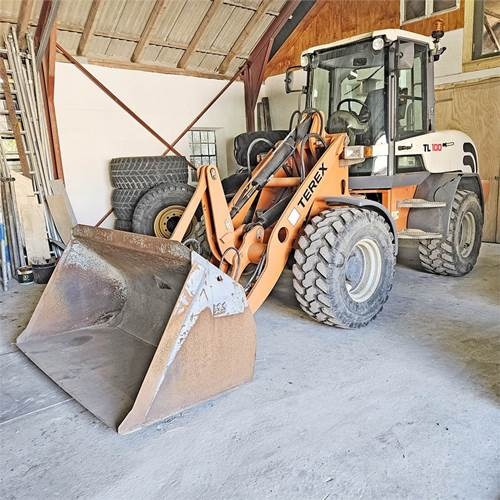 Terex TL100 - Wheel loader: gambar 2 Terex TL100 - Wheel loader: gambar 2
